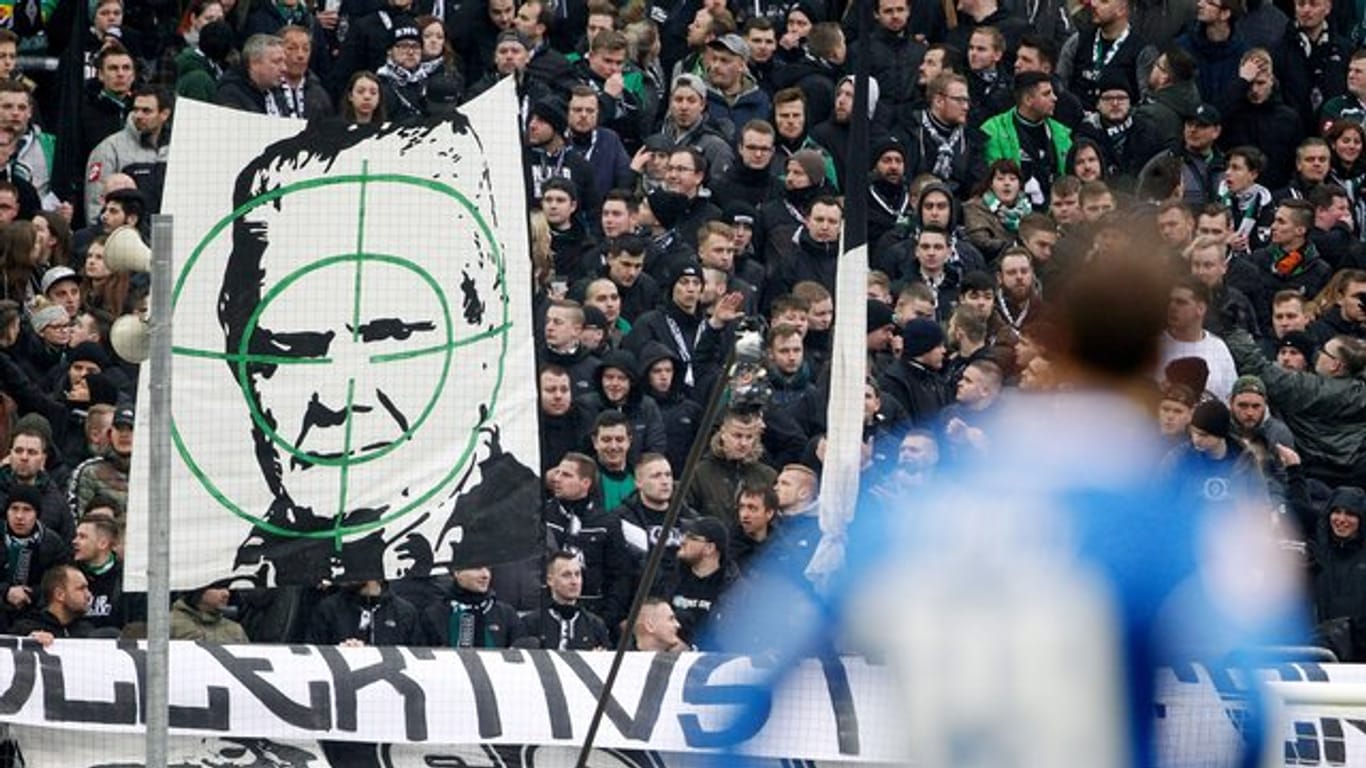 Im Zentrum von Fan-Anfeindungen: Hoffenheim-Mäzen Dietmar Hopp.