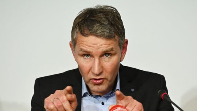Die Thüringer AfD schickt ihren Landespartei- und Fraktionschef Björn Höcke in die Ministerpräsidentenwahl am 4.