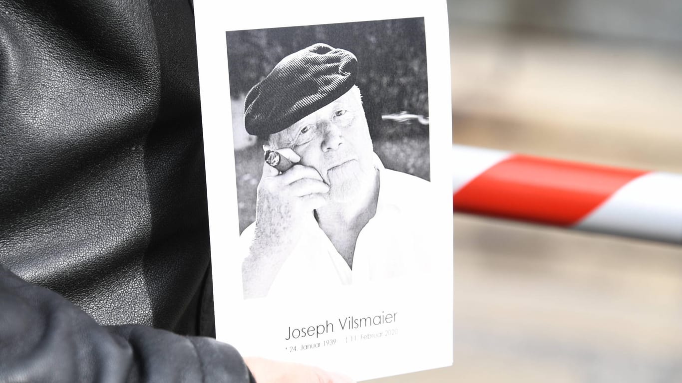 Joseph Vilsmaier: Am Montag fand die Trauerfeier für den Regisseur in München statt.