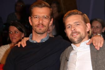 Joko Winterscheidt und Klaas Heufer-Umlauf: Die beiden ProSieben-Moderatoren sehen sich erneut mit Fake-Vorwürfen konfrontiert.