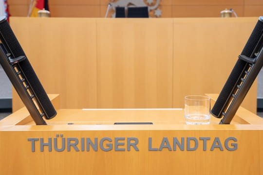Der CDU-Abgeordnete im Thüringer Landtag ist doch nicht mit dem Coronavirus infiziert.