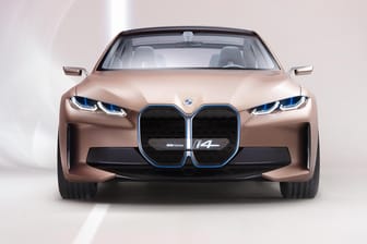 BMW Concept i4: Er sollte ein HIghlight des Genfer Salons werden. Stattdessen findet seine Premiere nun im Internet statt.
