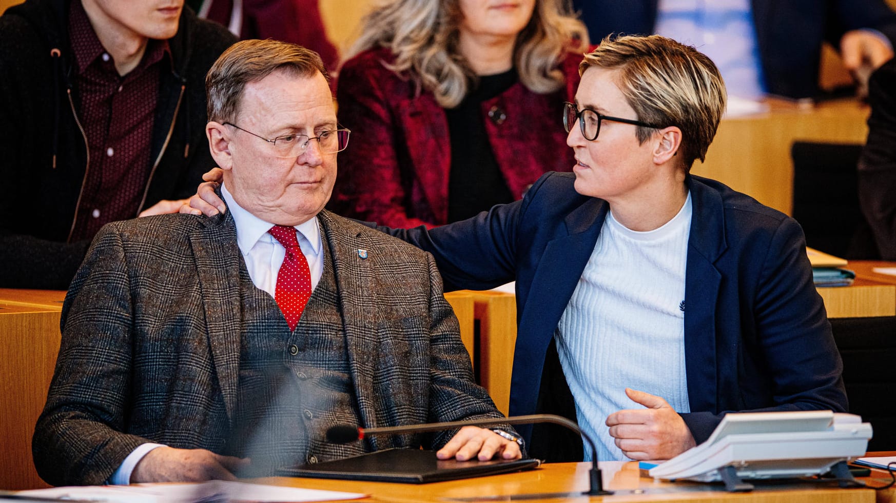 Hängende Gesichter am 5. Februar: Soeben hatte Bodo Ramelow auch im dritten Wahlgang die Mehrheit bei der Ministerpräsidentenwahl verfehlt.