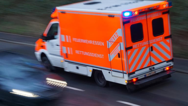 Rettungseinsatz in Troisdorf: Die Verletzten wurden in umliegende Krankenhäuser gebracht.