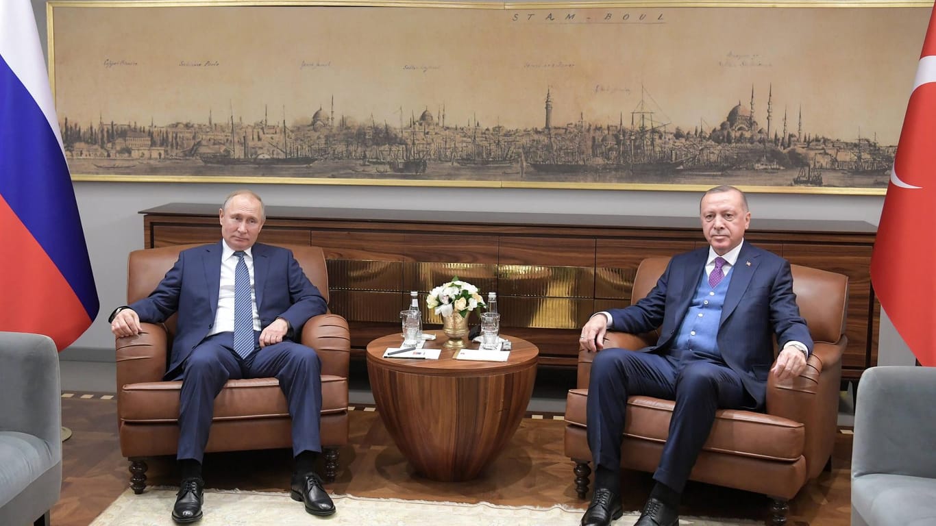 Chefs, Strippenzieher, Zyniker: Die Präsidenten Putin und Erdogan teilen Syrien unter sich auf, sind aber uneins über den Grenzverlauf.