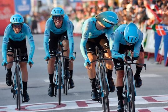 Das Astana-Team legt eine 15-tägige Rennpause ein.