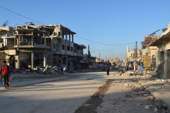 Ein Bild aus dem zerstörten Idlib: In der Region sollen sich laut UN-Angaben rund drei Millionen Zivilisten aufhalten.