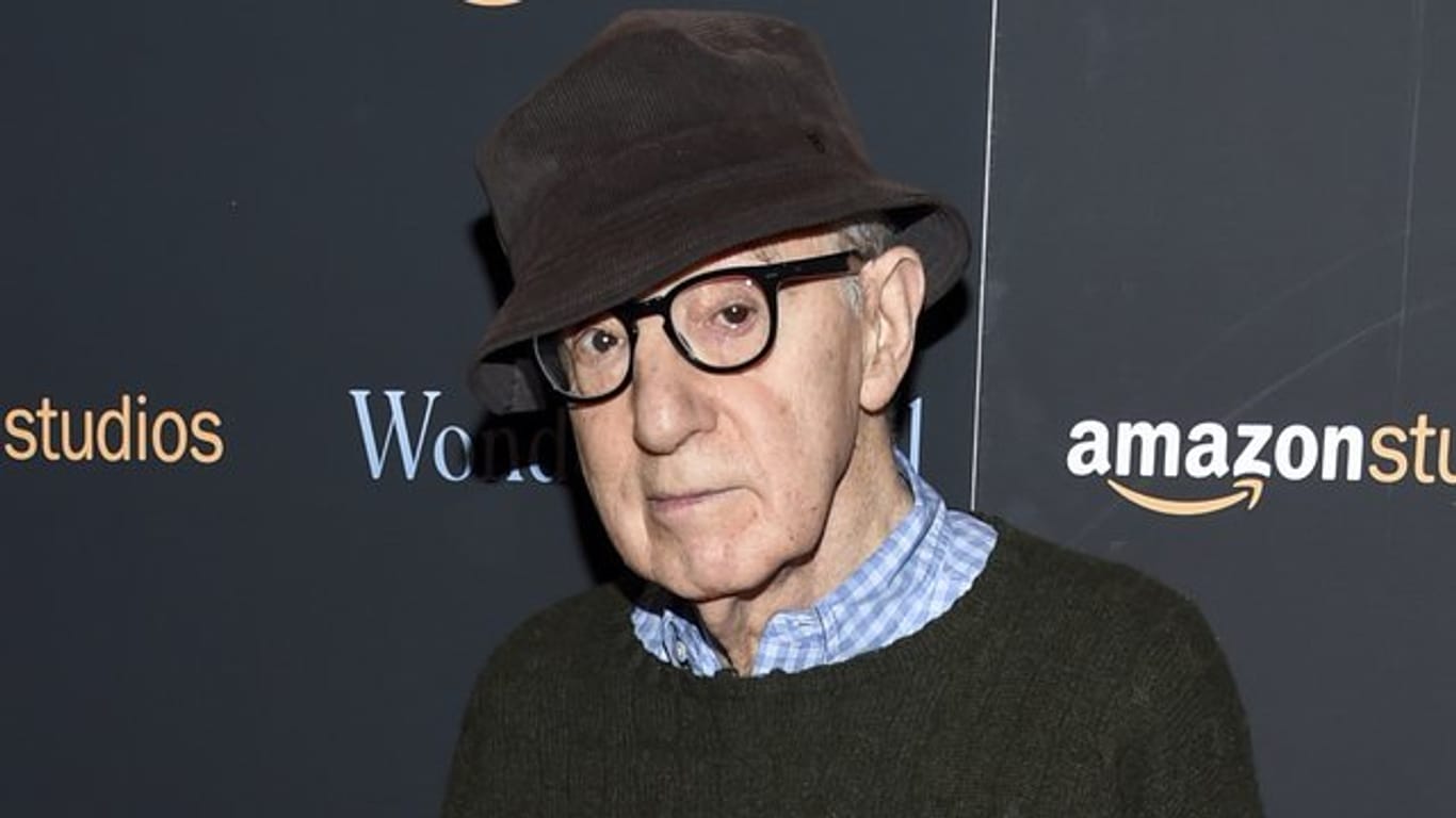 Woody Allen hat seine Autobiografie geschrieben.