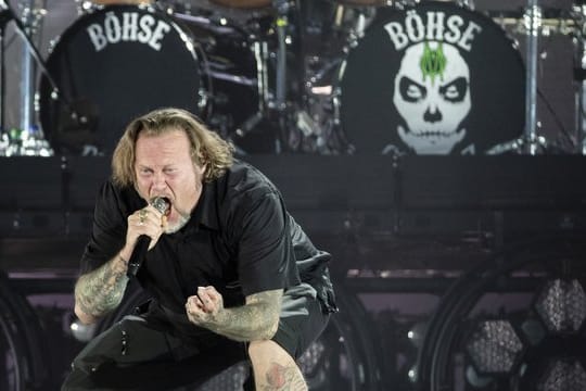 Sänger Kevin Russell von den Böhsen Onkelz bei einem Konzert 2017 in Leipzig.