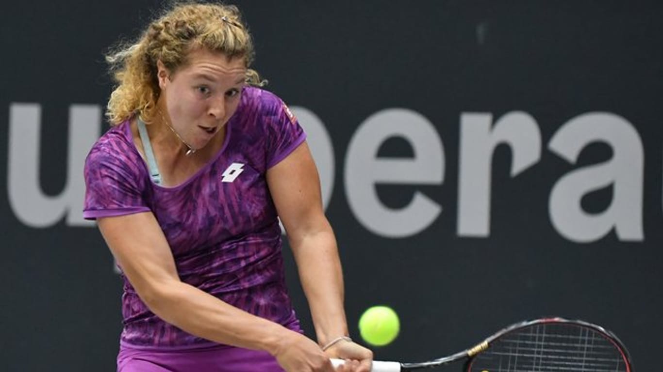 Anna-Lena Friedsam hat beim Tennis-Turnier in Lyon das Halbfinale erreicht.