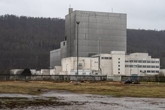 Außenaufnahme vom ehemaligen Atomkraftwerk Würgassen.