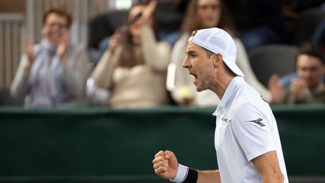 Jan-Lennard Struff holte für Deutschland den entscheidenden Sieg.