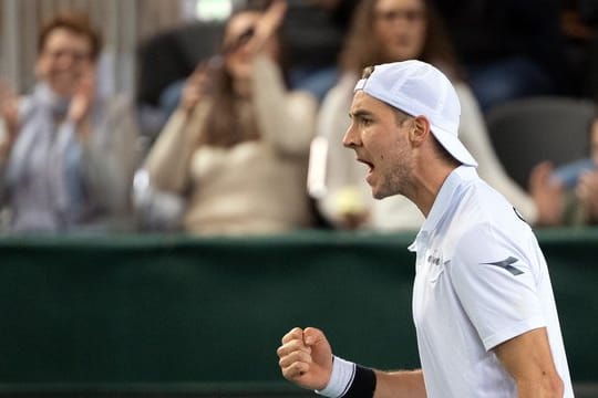 Jan-Lennard Struff holte für Deutschland den entscheidenden Sieg.