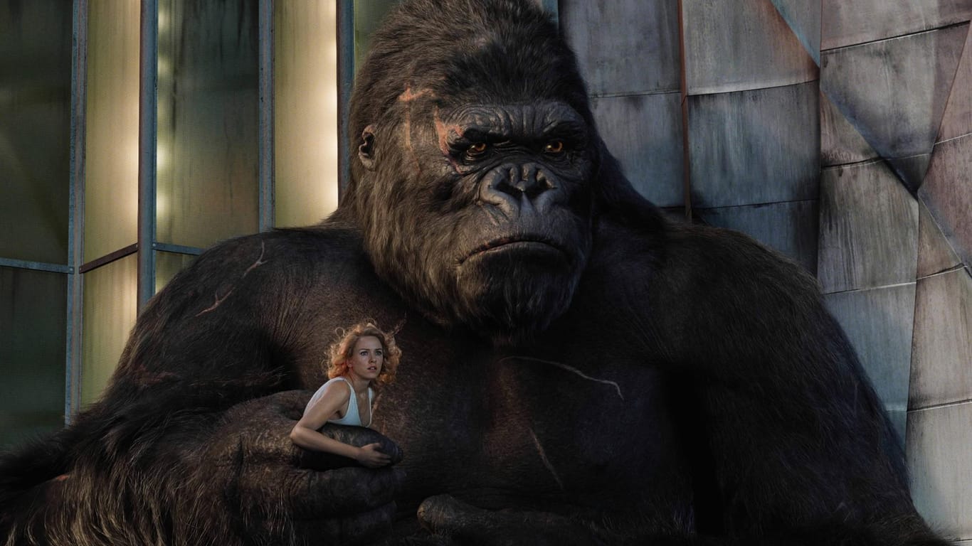 "King Kong": Der Gorilla verliebt sich in Ann Darrow.