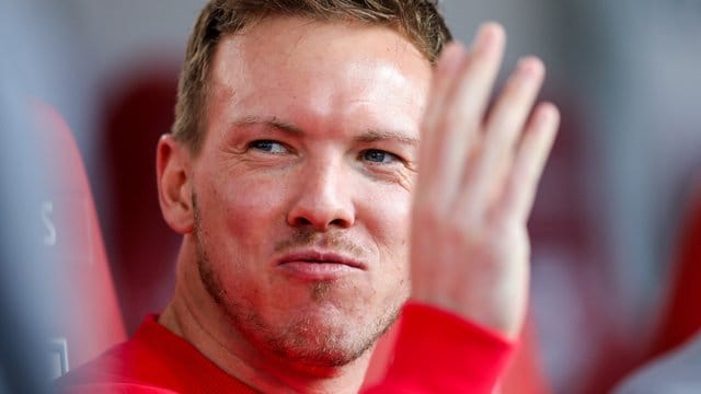 Leipzigs Trainer Julian Nagelsmann checkt den Gegner vorher im Internet. Leipzigs Trainer Julian Nagelsmann checkt den Gegner vorher im Internet.