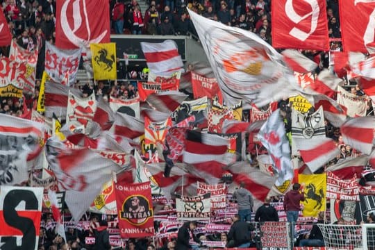 Die Stuttgarter Fans dürfen gegen Bielefeld ins Stadion.