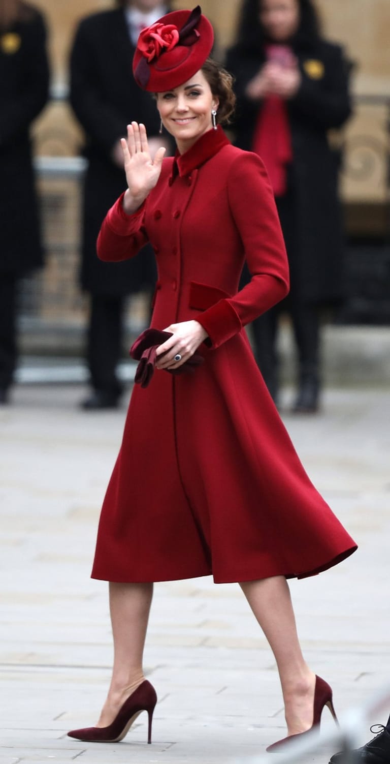 Herzogin Kate: Sie entschied sich für einen Look in Rot.