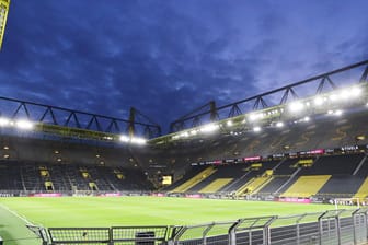 Signal-Iduna-Park: Das Dortmunder Stadion könnte auch im Derby gegen Schalke 04 am Samstag leer bleiben.