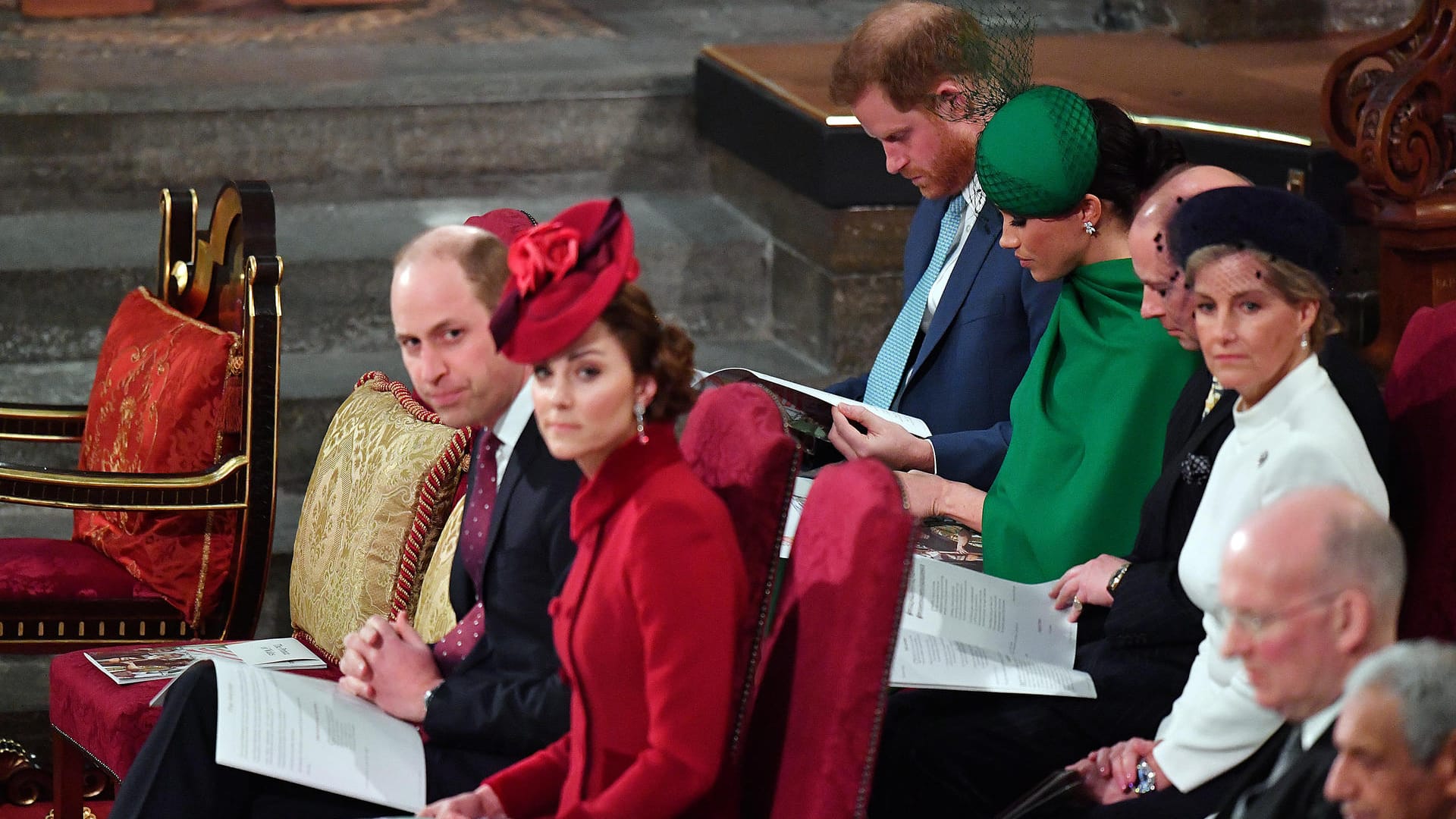 Vor Harry und Meghan: William und Kate sitzen in der ersten Reihe.