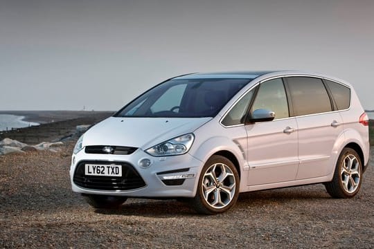 Der Ford S-Max ist ein sportlicher Familienvan mit Schwächen in der Mängelstatistik.