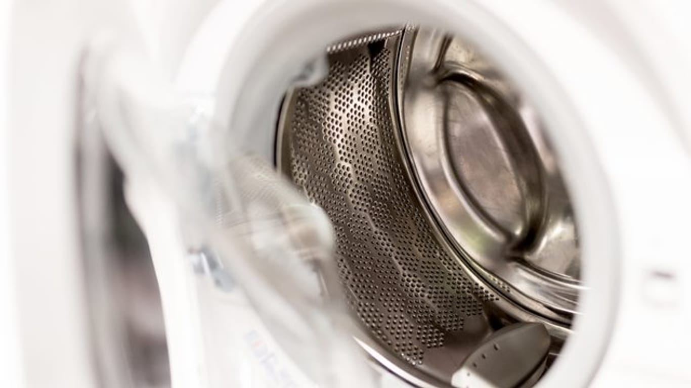 Austausch der Waschmaschinen: Die Geräte werden kostenlos bei den Konsumenten zu Hause ersetzt.
