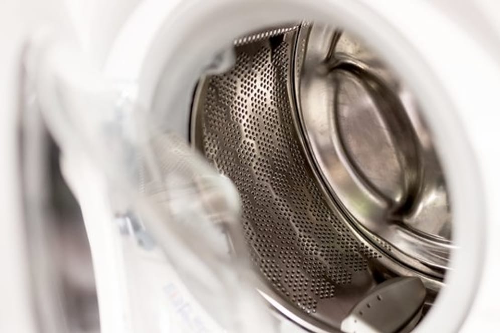Austausch der Waschmaschinen: Die Geräte werden kostenlos bei den Konsumenten zu Hause ersetzt.