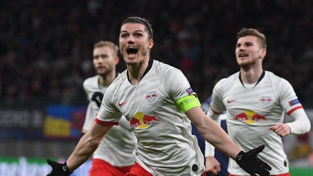 Marcel Sabitzer (M) war mit seinen zwei Toren Matchwinner beim Leipziger Heimsieg gegen Tottenham Hotspur.