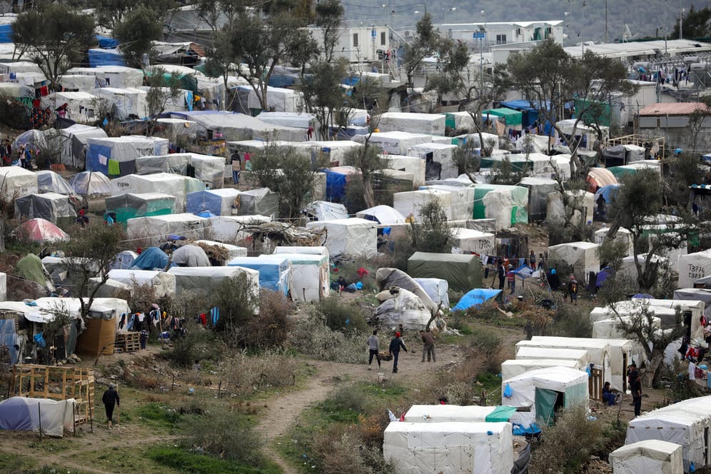 Flüchtlingscamp Moria: Das Lager ist für knapp 3.000 Menschen ausgelegt. Anfang März 2020 befinden sich rund 22.000 Menschen in dem Camp.