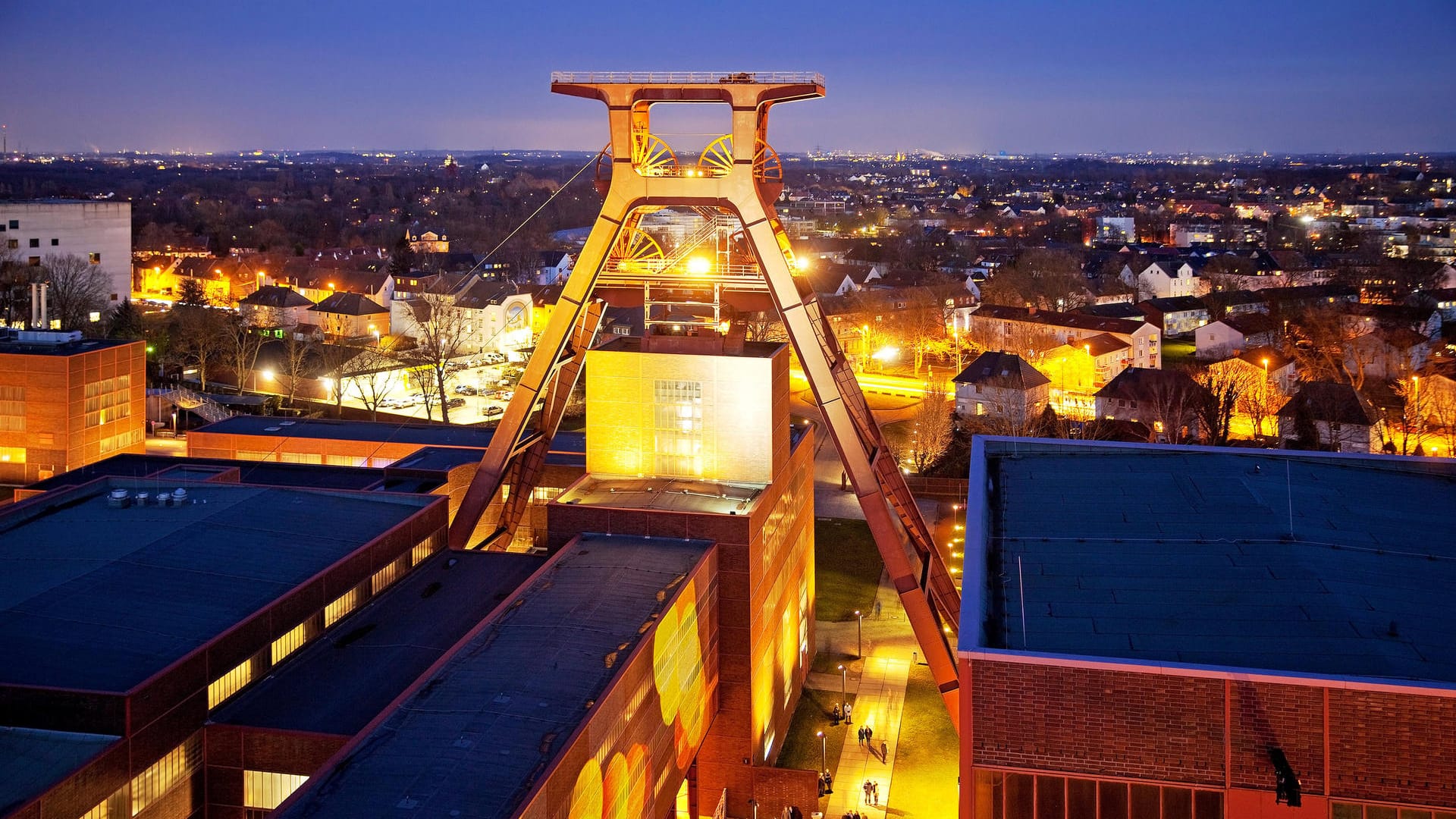 Die Zeche Zollverein in Essen: Auf dem Gelände könnte beispielsweise das neue Fotoinstitut des Bundes entstehen. Die Zeche Zollverein in Essen: Auf dem Gelände könnte beispielsweise das neue Fotoinstitut des Bundes entstehen.