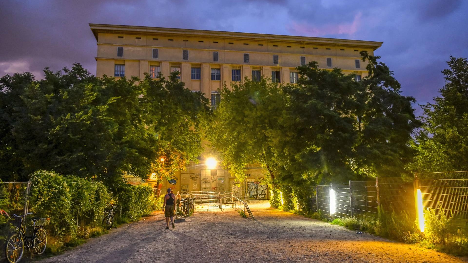 Berghain in Berlin-Friedrichshain: Wegen des Coronavirus schließt der berühmte Techno-Club vorerst.