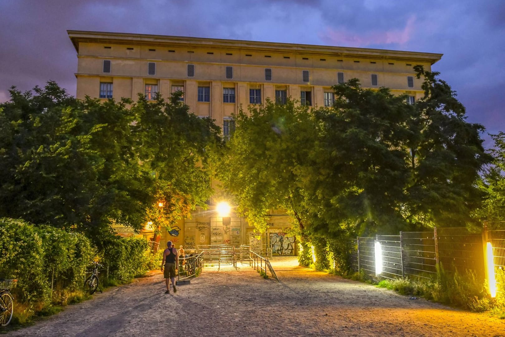 Berghain in Berlin-Friedrichshain: Wegen des Coronavirus schließt der berühmte Techno-Club vorerst.