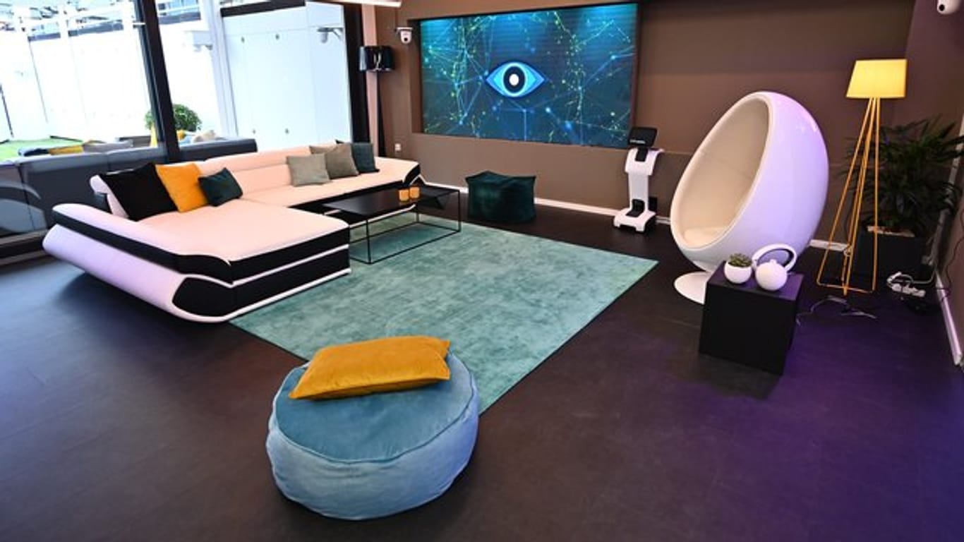 Der Wohnbereich im "Glashaus" der neuen "Big Brother"-Staffel.