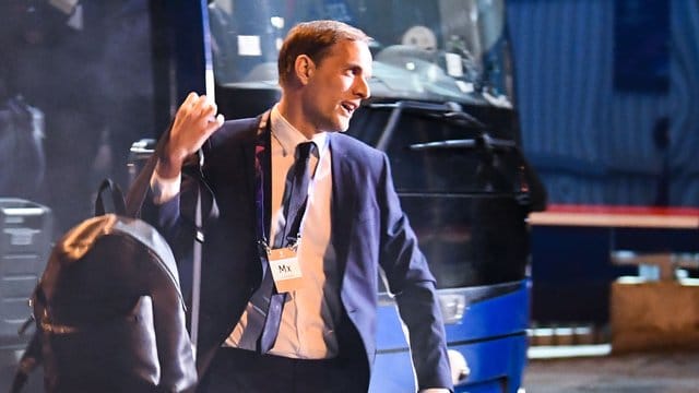 PSG-Trainer Thomas Tuchel ist mit seinem Team ins Viertelfinale der Champions League eingezogen. PSG-Trainer Thomas Tuchel ist mit seinem Team ins Viertelfinale der Champions League eingezogen.