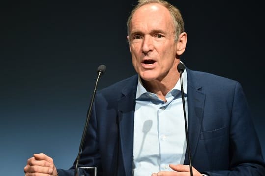Tim Berners-Lee, Erfinder des World Wide Web, fordert auch im Internet Chancengleichheit für Frauen.