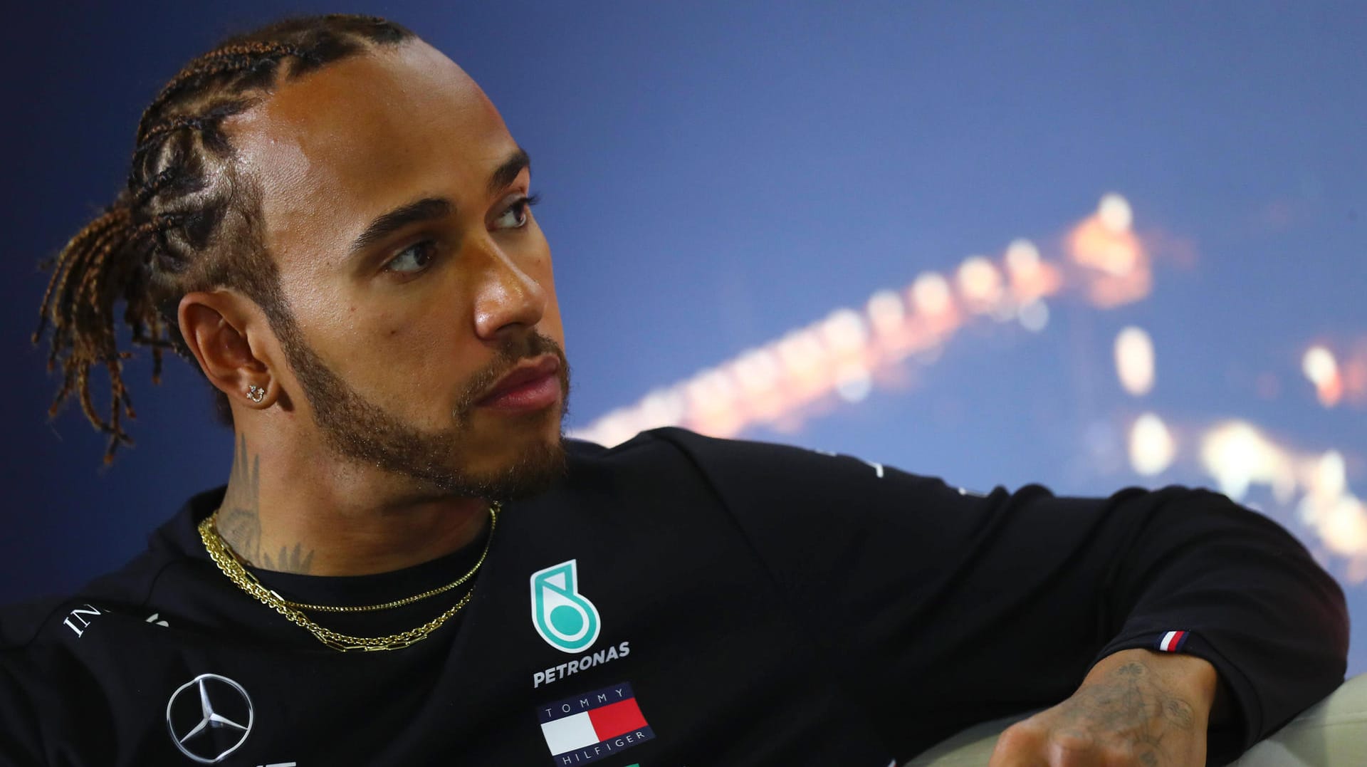 Findet es nicht gut, dass das Rennen am Wochenende in Australien stattfinden soll: Mercedes-Pilot Lewis Hamilton.