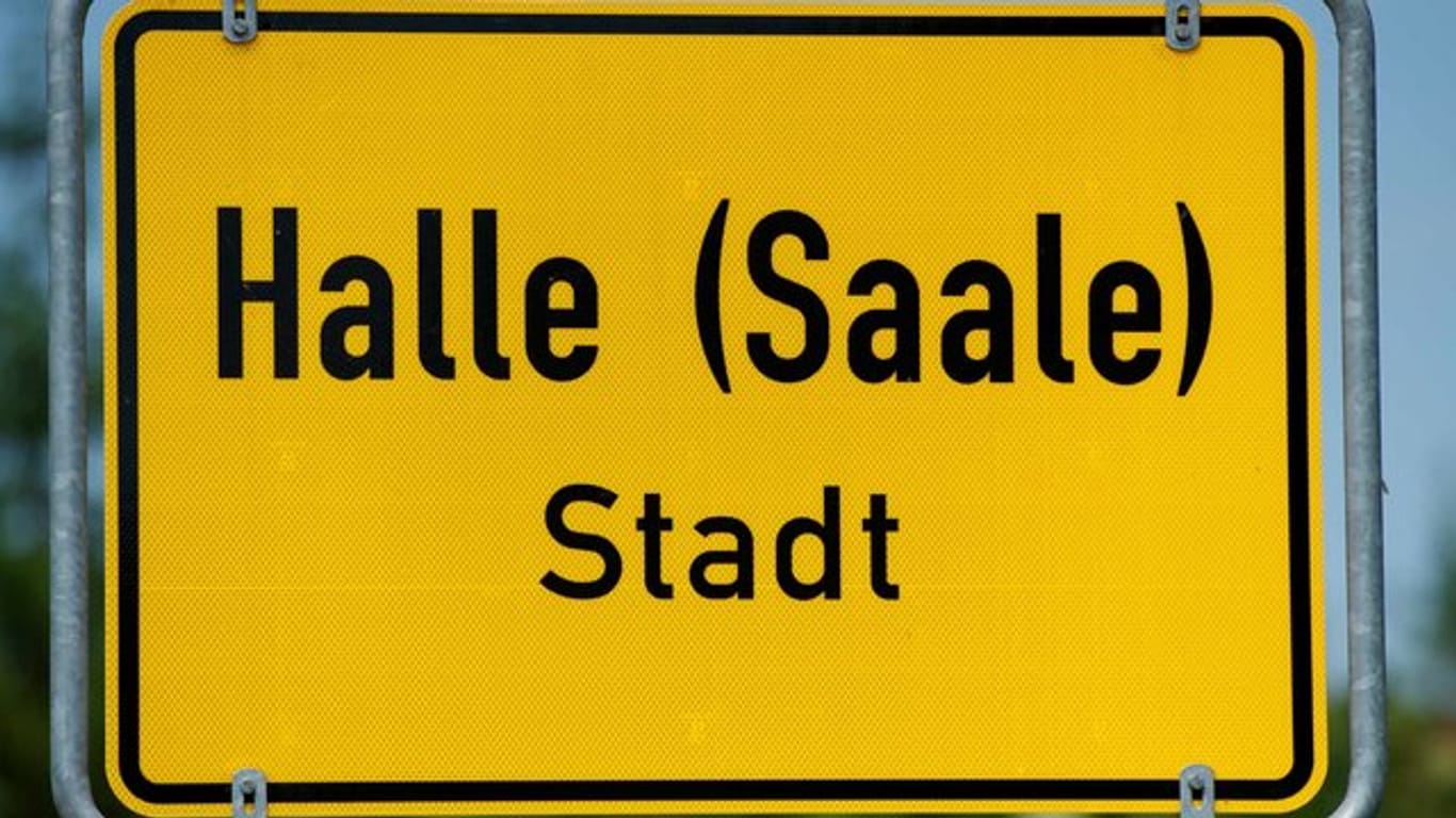 Halle in Sachsen-Anhalt schließt von diesem Freitag an alle Kindertagesstätten und Schulen.