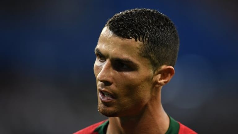 Cristiano Ronaldo wartet auf Madeira weitere Entwicklungen im Zusammenhang mit der Coronavirus-Krise ab.