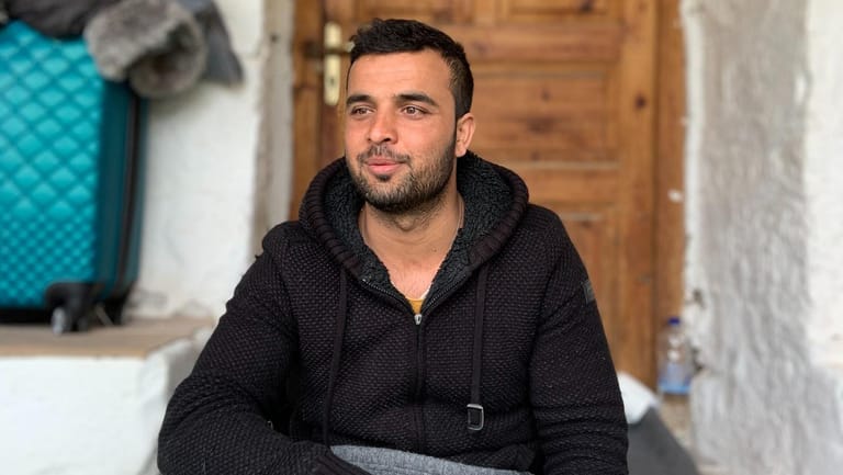 Javed Ahmad Shinwari: Der junge Mann aus Afghanistan will zu seinem Onkel nach Deutschland reisen.