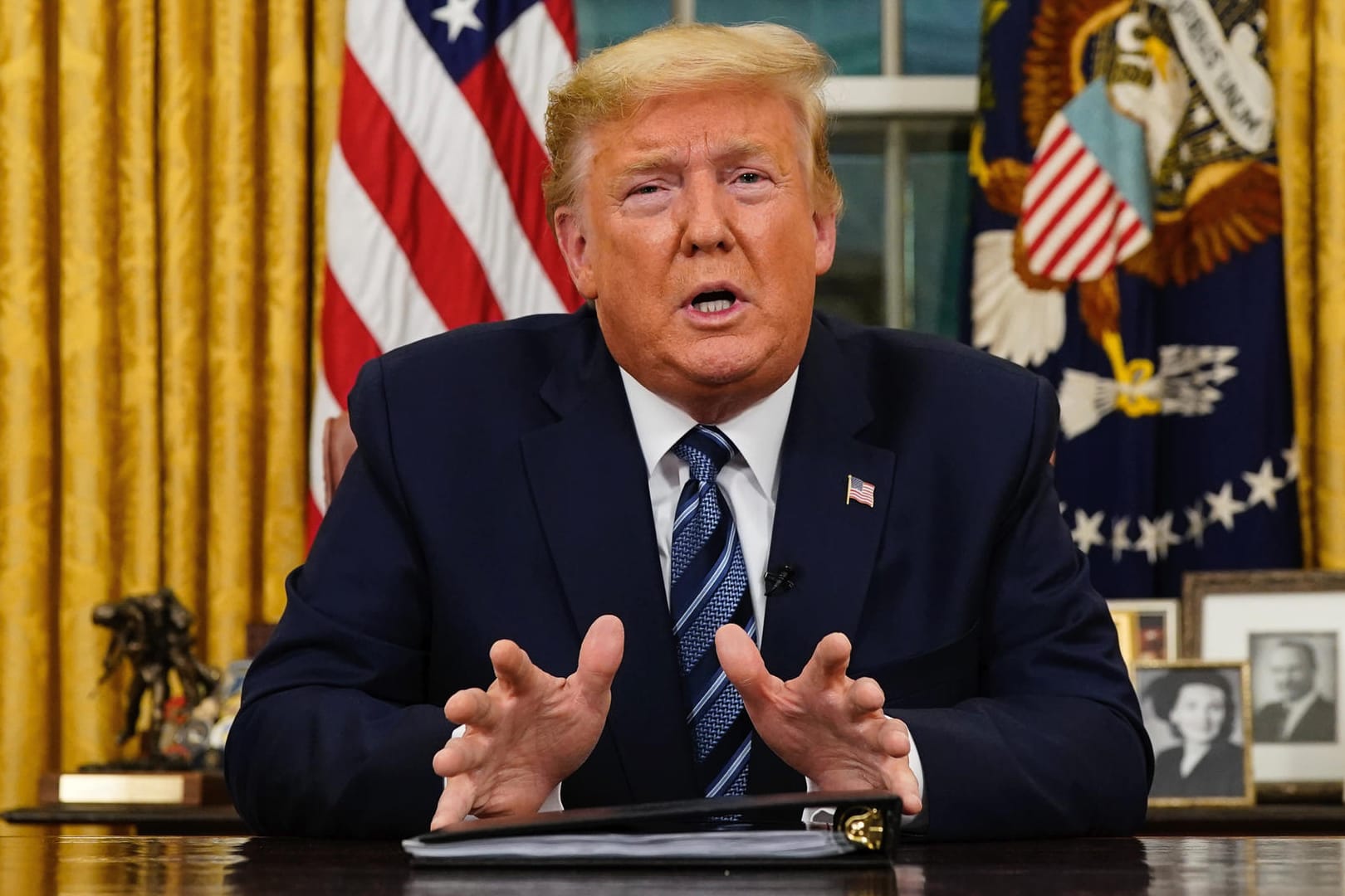 Donald Trump: Die Vorgehensweise des US-Präsidenten in Bezug auf das Coronavirus wirft vielerorts Fragen auf.