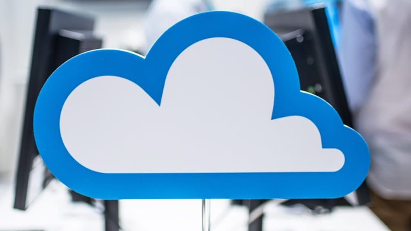 Symbolisches Foto eines Cloud-Dienstes: Sensible Daten, die man per Filesharing-Dienst teilt, verschlüsselt man besser selbst.