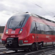 Regionalzug der Deutschen Bahn: Der Konzern reagiert auf die Corona-Krise.