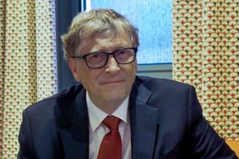 Der US-Milliardär Bill Gates zieht sich weiter aus dem Wirtschaftsleben zurück.