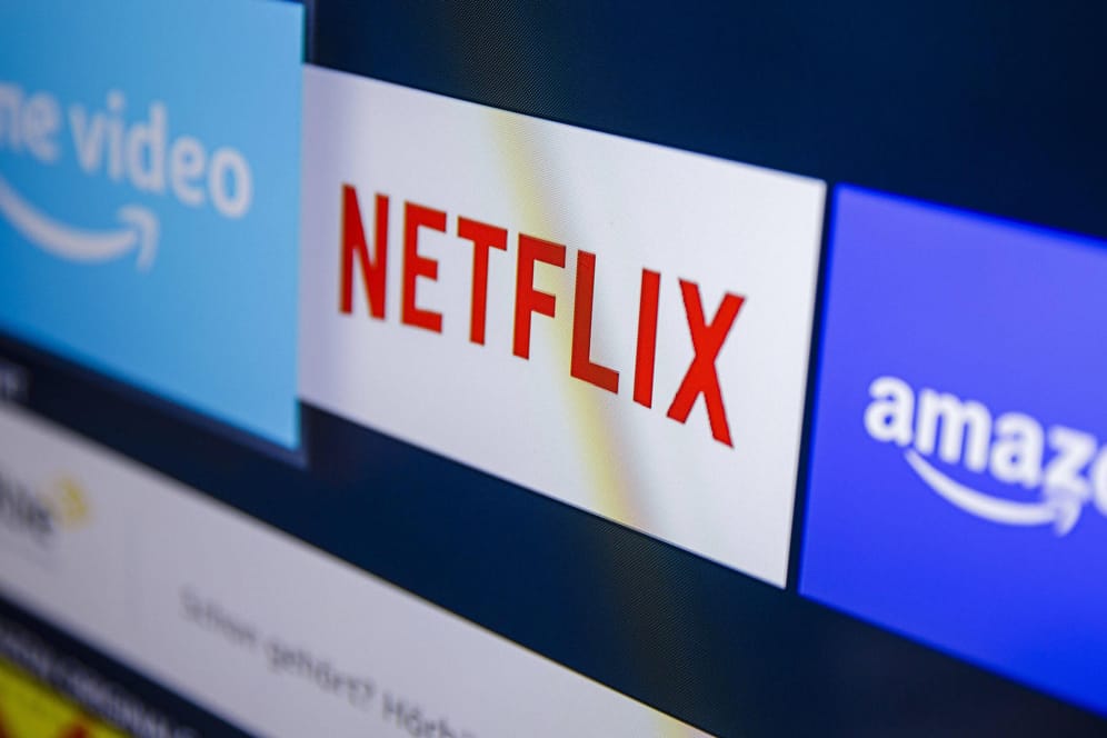 Netflix-App auf einem Smart TV: Der Streaming-Dienst hat eine Klausel, in der er sich Preiserhöhungen vorbehält.