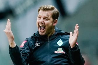 Werder-Coach Florian Kohfeldt hat seine Spieler zum Training beordert.