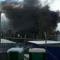 Screentshot aus einem Tweet von Isabel Schayani: Im berüchtigten Flüchtlingscamp Moria ist am Montagmittag ein Feuer ausgebrochen.