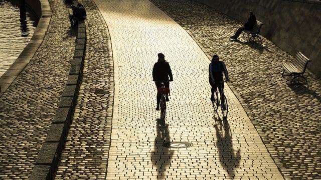 Statt Bus oder Bahn: Das Fahrrad ist in Corona-Zeiten das bessere Fortbewegungsmittel.