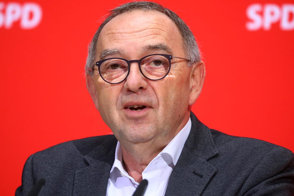 Norbert Walter-Borjans: Der SPD-Chef fordert, angesichts der Coronavirus-Krise unsere Art des Wirtschaftens zu überdenken.