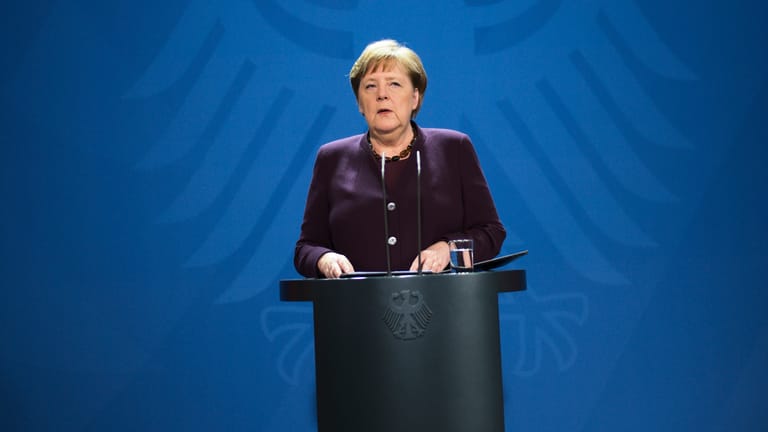Kanzlerin Angela Merkel spricht im Kanzleramt über das neue Maßnahmenpaket in der Corona-Krise.