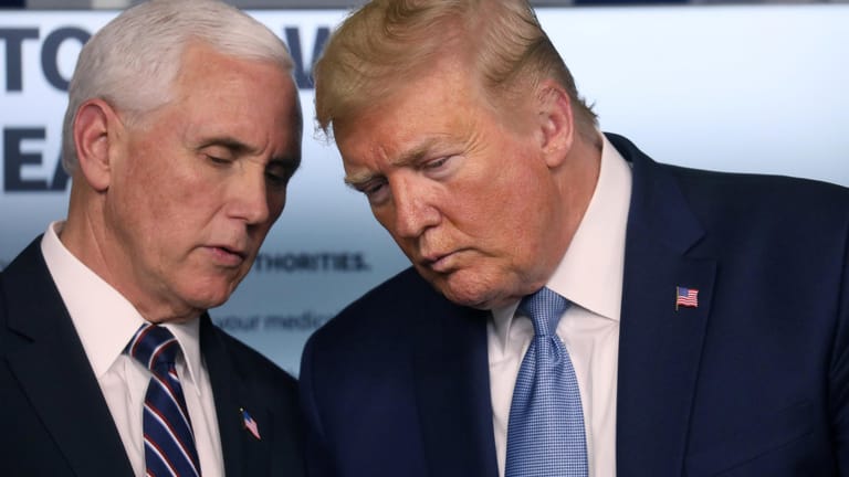 US-Präsident Donald Trump und sein Vize Mike Pence: Trump sagte, eine nationale Ausgangssperre sei derzeit nicht geplant.