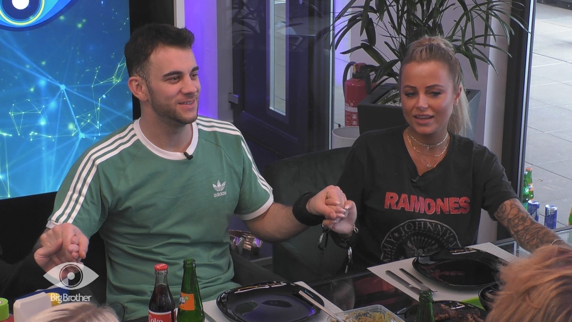 Serkan und Jade: Gemeinsam wohnen sie im Glashaus von "Big Brother".